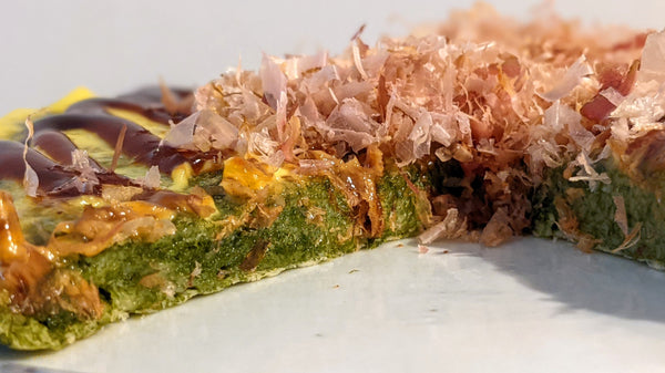 すじ青のりのお好み焼き